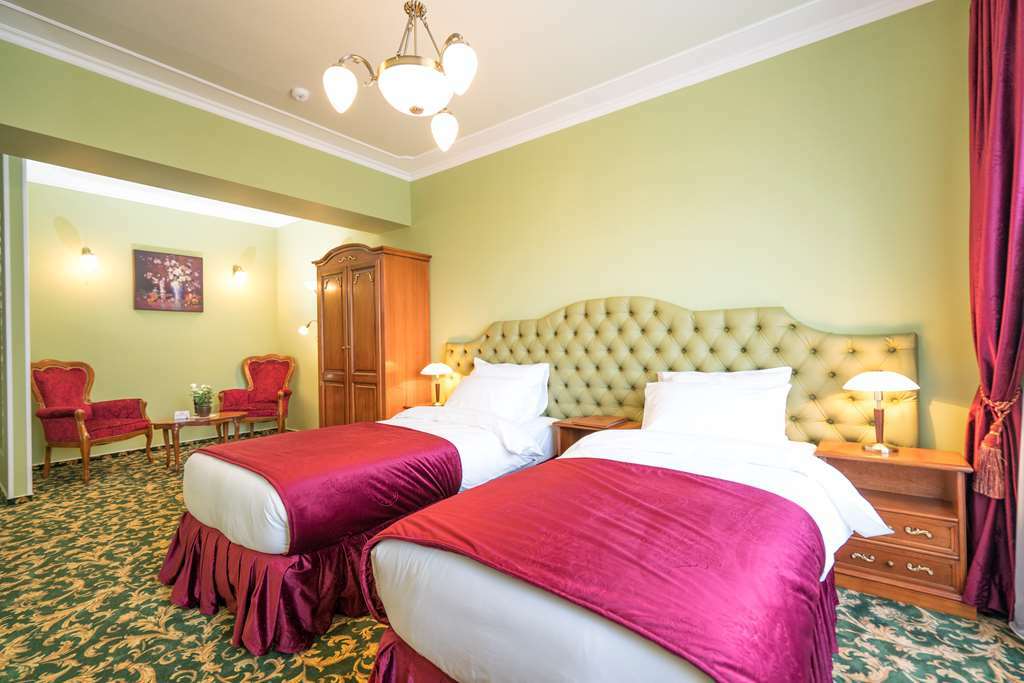 Studio One Accommodation Suites Bucharest Room photo